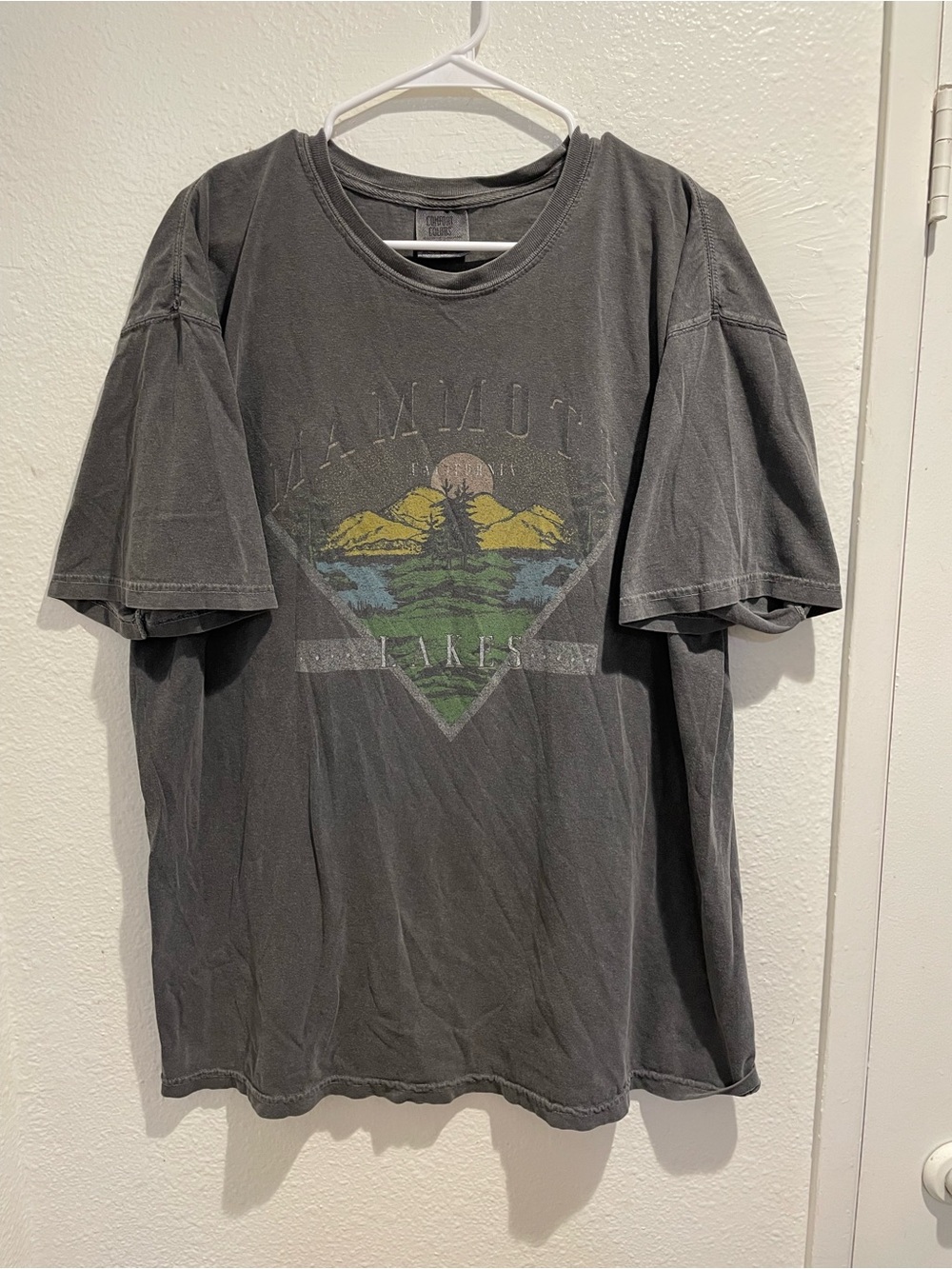 Comfort Colors Mammoth Lakes California Vintage Style Gray Graphic Tee XL